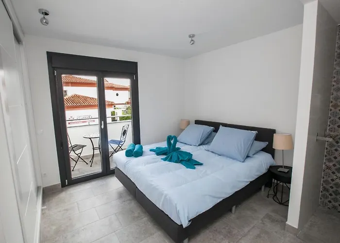 Casas De La Seda Villa