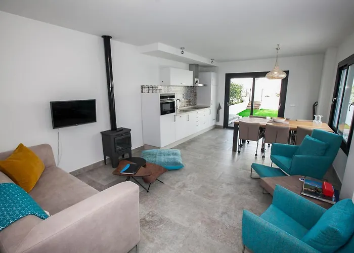 וילה Casas De La Seda נרחה